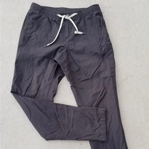 Men's $99 VUORI Ripstop Slim Fit Athletic CLIMBER PANT sz Large Gray